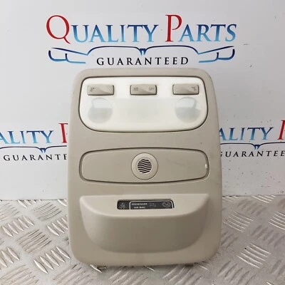 RENAULT CAPTUR MK1 INTERIOR FRONT ROOF READING LIGHT 2013 739486822R - Image 1 of 4