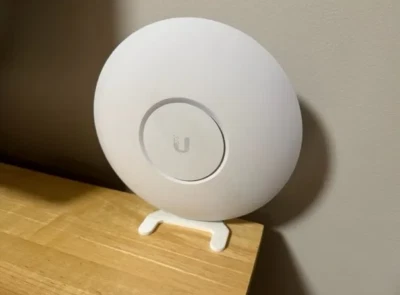 Desk Stand for Ubiquiti Unifi U6-Pro & UAP-AC-Pro - 3d Printed Foto 1 de 4