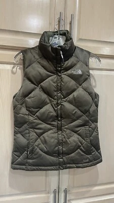 Colete acolchoado North Face feminino série 550 pequeno - Imagem 1 de 4