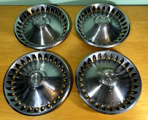 Vintage set of 4 1970–72 Plymouth 14" Hubcaps Barracuda and Other Passenger Cars - Picture 1 of 22