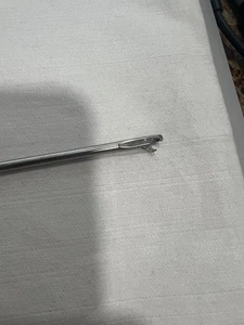 Arthrex AR-11794LW Suture Cutter, Open Ended, Left Notch With/WishBone Handle - Picture 1 of 14