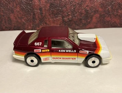 火柴盒激光车轮 1: 65 别克 Le Sabre Pro 库存 1988 年勃艮第散装澳门  — 第 1/4 张图片