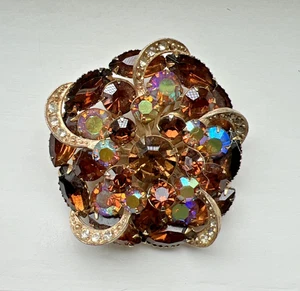DE COLECCIÓN BROCHE ÁMBAR y AURORA BOREAL ESTRÁS 2 1/4" X 2" - Imagen 1 de 8