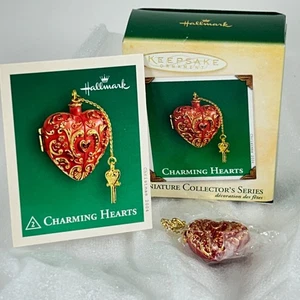 2004 Charming Hearts Miniatura Sello Ornamento #2 Bisagras Rojo Oro Corazón Se Abre - Imagen 1 de 11