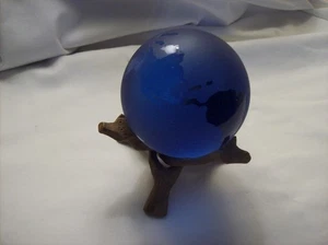 Vintage Cobalt Blue Art Glass Etched World Globe Paperweight with Wooden Stand - Picture 1 of 6