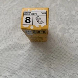 2024 McDonald’s Happy Meal Spielzeug #8 Mini Crocs - Bild 1 von 3