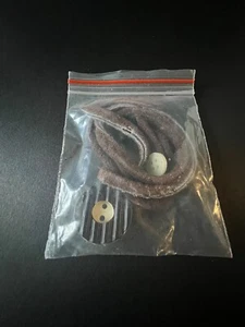 LEDERHOSEN BUTTON & BROWN LEATHER THONG LACE REPLACEMENT KIT - NEW IN PACKAGE - Picture 1 of 5