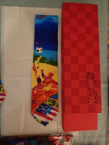 Neck tie Peter Max official artist World CUP USA 1994 Poster HAND SIGNED + Box Cover