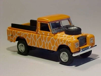2,4 дюйма 1975 Land Rover 109 серии III пикап Hongwell 1/72 литой как новый отдельно - Изображение 1 из 4
