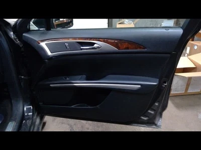 2015 MKZ Passenger Right Front Door Trim Panel 1115640 - Imagem 1 de 4