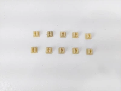 Retenedor de puerta con tornillo de 10 ojales para Toyota 4Runner Tacoma Tundra Corolla Foto 1 de 4