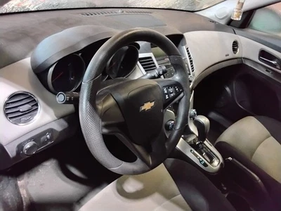 2016 Cruze OE medidor de velocidade cluster 82K milhas Chevrolet - Imagem 1 de 4