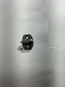 MERCEDES-BENZ Door Striker Catch Bracket Lock Piece Front Left  A0997232200 OEM - Bild 1 von 5