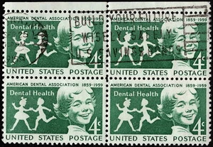 US - 1959 - 4 Cents Green Dental Health Issue # 1135 Used Block of 4 F-VF Nice - Picture 1 of 1