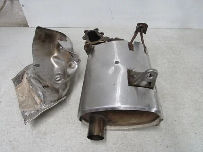 18 YAMAHA SIDEWINDER MTX TURBO SILENCIADOR ESCAPE LATA ESCUDO TÉRMICO FABRICANTE DE EQUIPOS ORIGINALES #0138 Foto 1 de 4