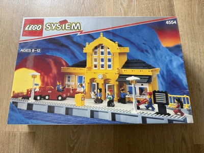 ESTACIÓN DE METRO (TREN) LEGO #4554 VINTAGE (1992) - NUEVA EN CAJA Foto 1 de 4