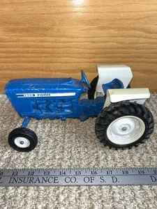 Vintage 1976 Ertl 1:12 Scale Ford 4600 Farm Tractor - Picture 1 of 10