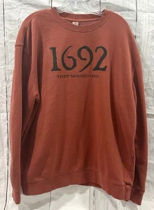 1692 Salem Witch Sweatshirt Women's XL Missed One Pullover Burnt Orange - Picture 1 of 4