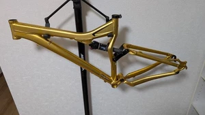 Cadre VTT Specialized S-Works Stumpjumper120 FSR taille S suspension complète - Photo 1/9