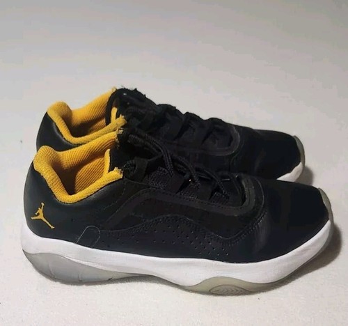 Nike Air Jordan 11 CFMT Low Taxi sneaker nero giallo taglia 4 anni