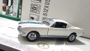 Franklin Mint 1:24 1965 Ford Mustang Shelby GT-350 Signature Edition "White" - Picture 1 of 24