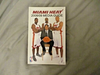 MIAMI HEAT MEDIA GUIDE 2008-09 Anuario Erik Spoelstra 2009 Programa DWYANE WADE Foto 1 de 4