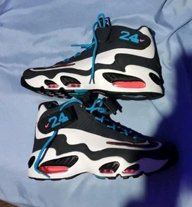 Size 10.5 - Nike Air Griffey Max 1 Home Run Derby (354912-100) - Picture 1 of 11