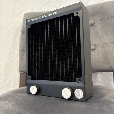 Radiador EKWB LC Coolstream CE 140mm Negro Cobre Foto 1 de 4