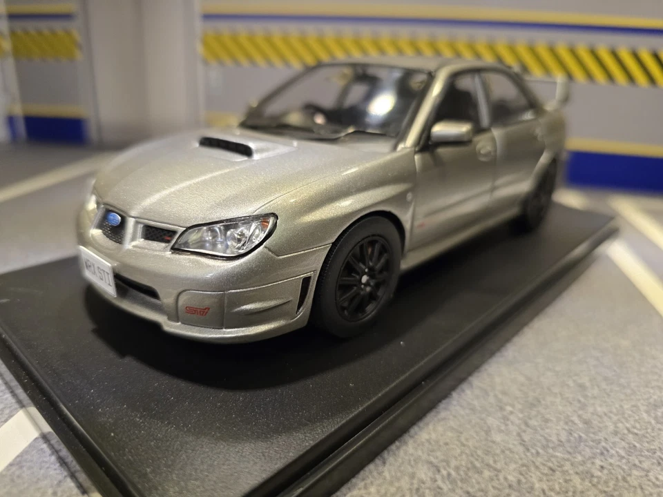 Subaru Impreza WRX STi Hawkeye Silver 2006 1:24 Scale Diecast Model Car  - Image 1 of 4