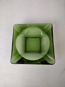 Vintage MCM Square Emerald Green Glass Ashtray 5 1/2" Diameter Very Heavy & nice - Picture 1 of 9