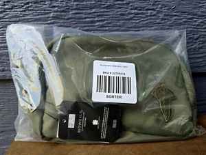 Guaranteed Genuine Lord of the Rings Leaf of Lorien Green Nylon Belt Bag Sealed - Picture 1 of 7