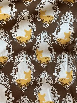 Sepia de ciervo apreciado - dulce como la miel - por Art Gallery tela 100 % algodón Foto 1 de 2