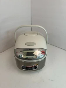 Zojirushi NS-TGC10 Micom 5-1/2-Cup Rice Cooker and Warmer - Picture 1 of 11