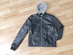NEUw. H&m Kunstlederjacke Gr. 152 Schwarz m. abnehmbarer Kapuze Übergangsjacke - Bild 1 von 2