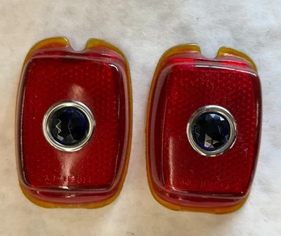 1940-1953 Chevrolet GMC Truck Taillight Lenses w/ Blue Dot Pair RG12 - Image 1 of 2