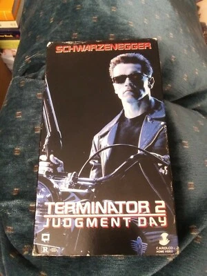 Terminator 2 RARE Carolco 1st Edition (1991) VHS 90s cult sci-fi Schwarzenegger - Image 1 of 4