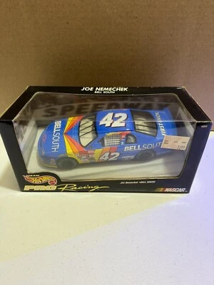 Joe Nemechek #42 Bell South 1999 Hot Wheels Pro Racing Diecast em escala 1/24 - Imagem 1 de 4