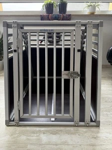 Schmidt Hundetransportbox Gebraucht mit Zubehör - Bild 1 von 6