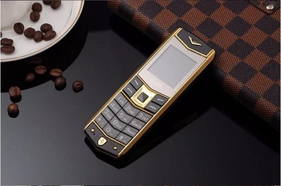 Luxury A8 Mobile Phone Dual SIM 1.5 Inch Mini Metal Dody Phone Multi Language - Image 1 of 4