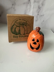 VINTAGE 90s APSEN BAY COMPANY SCENTED PUMPKIN PIE TINY CANDLE - Picture 1 of 6