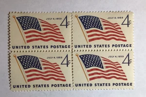 US 4 Cent *49 Star American Flag 1959 Block Of 4 Scott 1132 MLH/OG/VF. - Picture 1 of 1