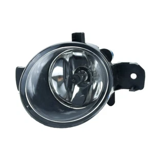 RH Fog light for Nissan X Trail T30 T32 Maxima J31 Pulsar N16 Renault Clio - Picture 1 of 3