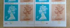 Pair of FB27 / DB9(27) Cyl B26 B7 & Cyl B8 Bottom Orchids No.1 Folded Booklets - Picture 1 of 4