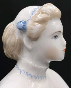 Vintage Schlittschuhläufer UdSSR LVZ Porzellan Figur Handbemalt  - Bild 1 von 14