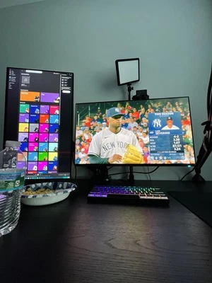 Alienware AW2721D 27-inch WQHD IPS Monitor --240Hz, G-Sync, 2560x1440P - Image 1 of 4