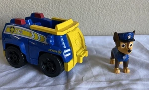 Paw Patrol Chase Spielfigur & Fahrzeug - Bild 1 von 9