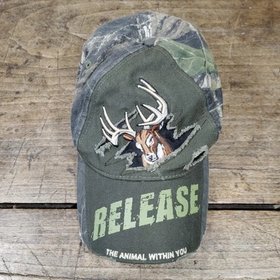 Gorra de béisbol Buck Wear Release The Animal Within You camuflada ciervo de caza Foto 1 de 4