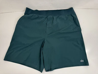 ALO - Pantalones Cortos Para Hombre 38 - 8.5" Entrepierna Yoga Rendimiento - EXCELENTE Foto 1 de 3