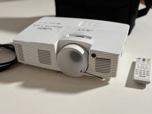 Acer H6517ABD Full HD DLP Beamer – 3400 Lumen, 1080p, HDMI, TOP Zustand! - Bild 1 von 5