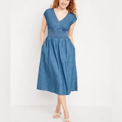 Antiguo Vestido Midi Azul Marino Denim Cuello en V Cintura Ajustado Cottagecore Foto 1 de 4